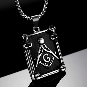 Polished stainless steel Freemason rectangle pendant necklace for men featuring skull accents