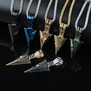 Vintage Stainless Steel Arrowhead Pendant Necklace For Men Personalized Geometric Triangle Arrow Charm Necklace Tribal Jewelry