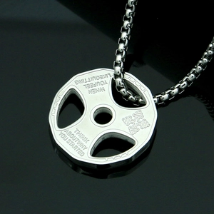 Collana da uomo con piastra per manubri in acciaio al titanio e citazioni motivazionali