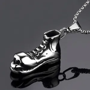 Collier Pendentif Bottine Gant de Boxe en Acier Titane Punk Rock Hip Hop Bijoux en Acier Inoxydable pour Hommes Garçons Personnalité