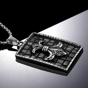 Punk style stainless steel shield pendant with vintage fleur-de-lis and box chain necklace