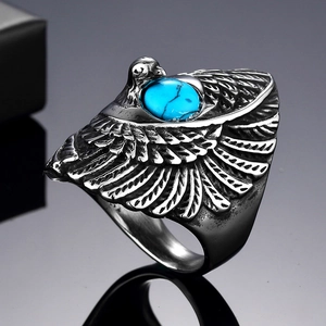 Vintage eagle ring for men in stainless steel with a bold turquoise inlay and punk style
