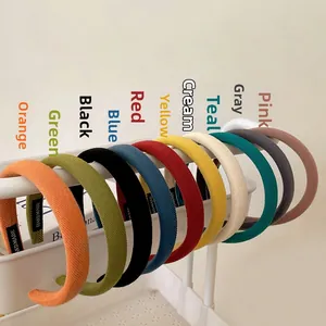Lot de 10 serre-têtes en tissu éponge aux couleurs bonbon pour femmes en styles variés