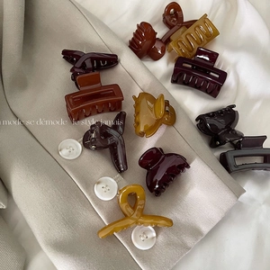 French Style Mini Hair Claw Clips For Women Glossy Plastic Geometric Cross Rectangular Hollow Fan Shaped Small Hairpin Headwear