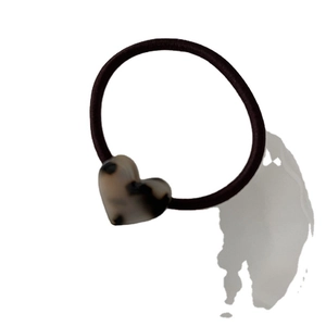 Minimalist jelly heart hair tie with marble texture acetic acid charm for daily ponytails