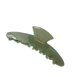 French style green checkerboard acetate hair claw clip with golden Barrette La France text