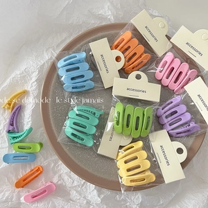 Pinces à Cheveux en Plastique Mat Design Creux Barrette à Bec de Canard pour Femme Fille Couleurs Bonbon Accessoires Coiffure