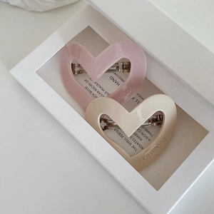 Sweet Creamy Heart Shaped Hollow Hair Clip For Women Korean Style Plastic Spring Clip Daily Hair Jewelry Accessories
