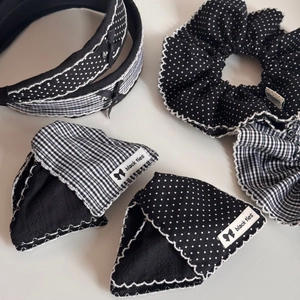 5-piece set of black and white polka dot lace hair clips and accessories for women