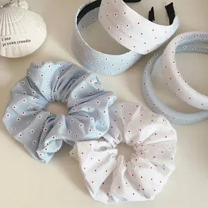Koreanischer Stil Frisches Gänseblümchen Stoff Haarreif Süßes Floral Gepolstertes Stirnband Und Großes Scrunchie Set Damen