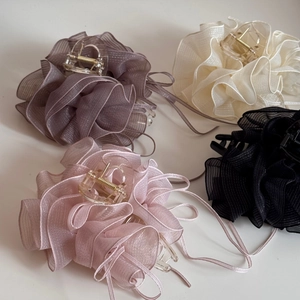 Pinces à cheveux élégantes avec fleurs en organza en violet beige rose et noir