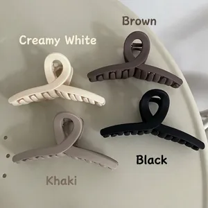 Lot de 4 grandes pinces à cheveux mates en crème, café, noir et kaki pour la coiffure