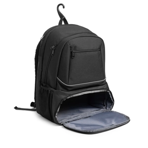 Dettaglio dello zaino nero per racchette con scomparto scarpe e tasche laterali a rete