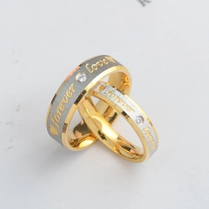 Bagues de couple bicolores en acier avec gravure Forever Love et petit diamant en zircone