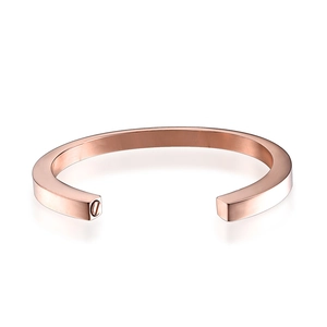 Minimalistische open armband van roségoudkleurig roestvrij staal met geborstelde afwerking