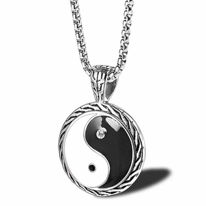 Vintage Titanium Steel Yin Yang Tai Chi Pendant Necklace For Men Retro Stainless Steel Rhinestone Inlaid Jewelry Necklace