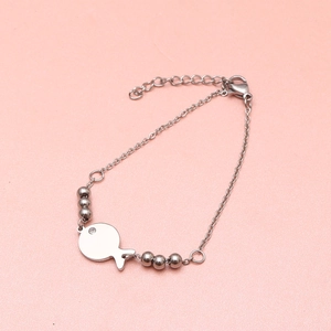 Silver fish pendant bracelet in stainless steel with crystal eye and beaded chain