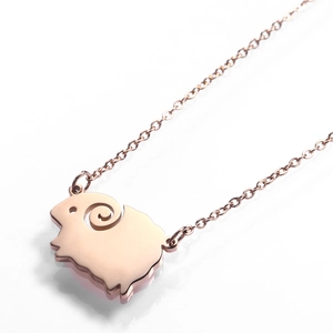 Collier minimaliste en acier inoxydable plaqué or rose 18 carats avec pendentif mouton