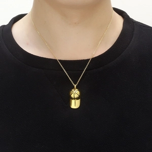 Collana con ciondolo a berretto da baseball dorato in acciaio inox per uomo e donna