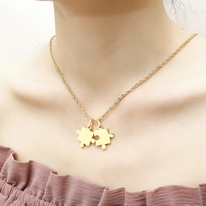 Minimalistisches Gold-Puzzle-Halsketten-Set für Paare aus poliertem Edelstahl