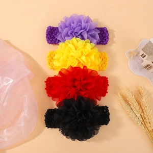 Lot de quatre bandeaux élastiques pour bébés avec fleurs en mousseline colorées