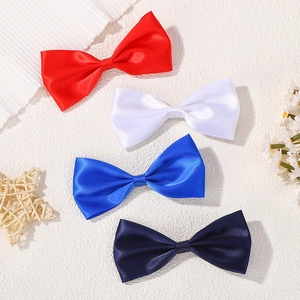 Lot de quatre barrettes à nœuds en satin brillant rouge, blanc, bleu roi et bleu marine pour filles