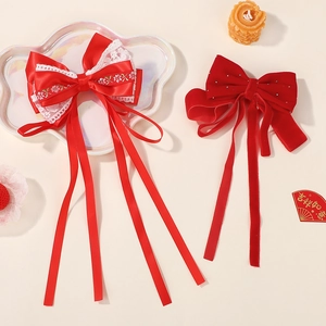Barrettes à cheveux rouges pour filles avec nœuds et pompons accessoires de fête