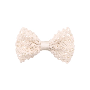 Handcrafted off-white crochet lace bow hair clip featuring intricate knitted patterns