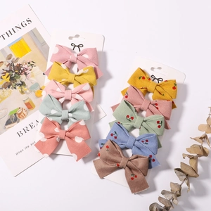 Lot de barrettes à nœuds en tissu à pois et broderies cerises sur cartes