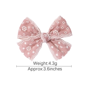 Nœud pour cheveux rose avec broderie tournesol et dentelle pour filles, taille 3,6 pouces