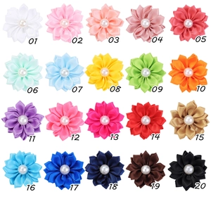 Élastiques fleurs en satin fait main avec perles en 20 couleurs vives pour filles