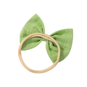 Baby Haarband mit grüner Musselin Baumwollschleife und elastischem Nylonband