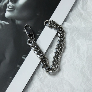 Klassisches 12mm Silber-Edelstahl-Panzerarmband mit großem Karabinerverschluss für Herren