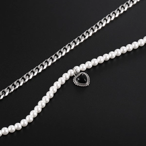 Collier hip hop double couche avec chaîne cubaine argentée, perles et pendentif coeur noir