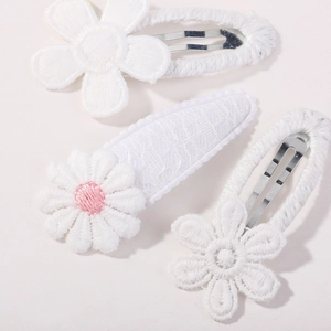 Ensemble de 3 barrettes à cheveux brodées de marguerites blanches avec motifs floraux