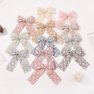 Lot de 10 barrettes nœuds en dentelle brodée pour filles en diverses couleurs pastel
