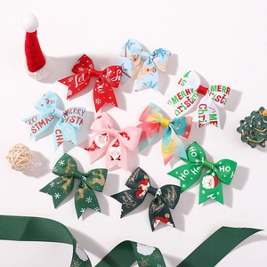Set di fermagli per capelli natalizi con stampe di renne e Babbo Natale per feste di bambine