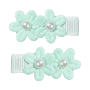 Paio di fermagli per capelli a fiori in tessuto verde menta con perle per bimba