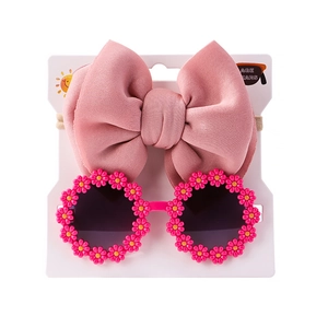 Baby girl pink bow nylon headband and daisy sunglasses set for summer beach vacation wear