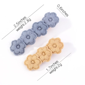 Handgefertigte gestrickte Gänseblümchen-Haarspangen in Blau und Gelb für Mädchen und Damen