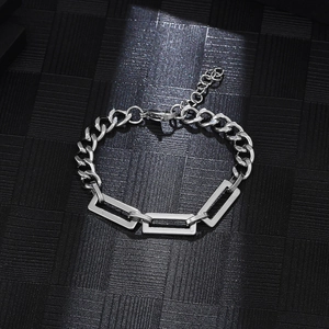 Unisex cuban link bracelet with rectangular metal frames in polished silver finish
