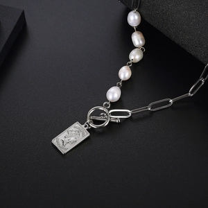 Baroque pearl and paperclip chain necklace with Elizabeth II portrait square pendant