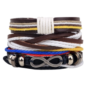 Bracelet Tressé en Cuir Multicouche Vintage Avec Signe de l'Infini Pendentifs en Alliage Perles en Bois Bijoux Bohème Ethnique