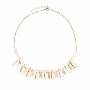Golden bohemian necklace with natural white shells and adjustable lobster clasp for women