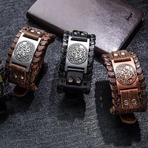 Bracelets vintage en cuir avec relief métallique étoile en noir et marron pour hommes