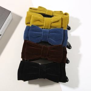Lot de barrettes banane à nœud en velours jaune, bleu, marron et noir pour femmes