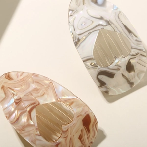 Elegant heart cutout acetic acid hair clips in marble and mother of pearl finish