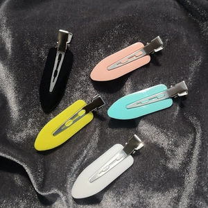 5-piece set of colorful traceless leaf-shaped hair clips in macaron colors for styling
