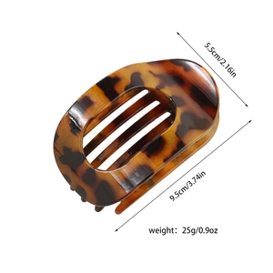 Large tortoise shell flat round hair claw clip with strong grip, 9.5cm acetate hair clip