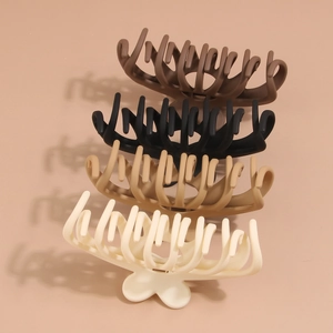 Set of four 12cm matte shark hair claws in coffee, black, light brown, and cream